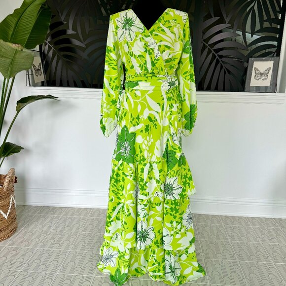 Hand Crafted Dresses & Skirts - Party dress. Lemon green long sleeves V-neck maxi dress. Size: Medium